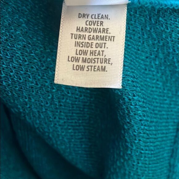 St. John’s Classic Blue Women's Jacket - Picture 6 of 7